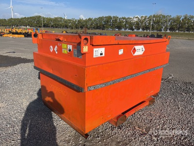 2001 Steenbergen 3000 Liter Fuel Tank