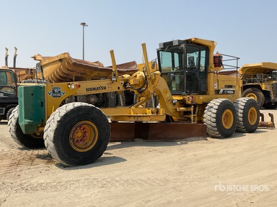 2011 Komatsu GD825A-2 Motor Grader