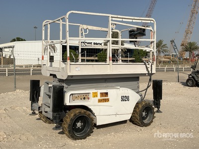 2004 Haulotte C12DX Diesel Elevador de tijera