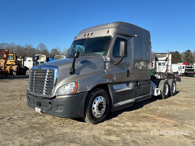2017 Freightliner Cascadia 125 6x4 T/A Sleeper Truck Tractor