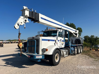 2010 National NC9125AWL 52000 lb Straight Boom on 2011 Peterbilt 367 8x4 Kranwägen