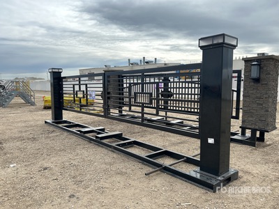 Bulldog Industries 22 ft 4 in x 5 ft 3 in Bi-Parting 24 ft Entrance Driveway Gate (Unused)