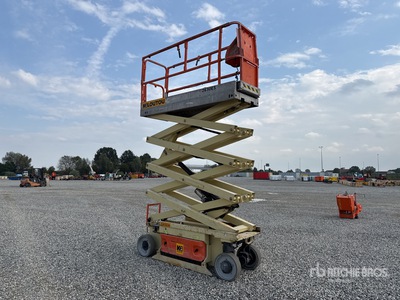 2012 JLG 2630ES Electric シザーリフト