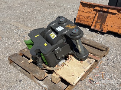 Geith QC65GT-14 Hydraulic Excavator Coupler (Unused)