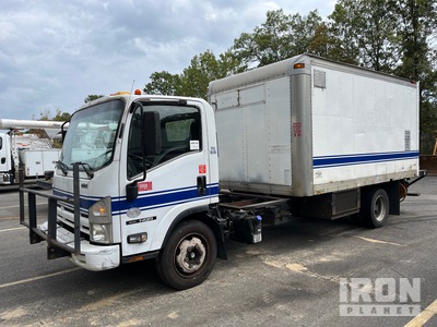2011 Isuzu NQR 4x2 COE Autocarro furgonato