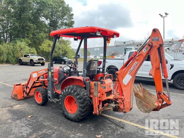 RETROEXCAVADORA 2016 KUBOTA B26