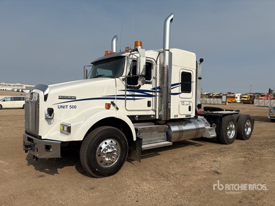 2014 Kenworth T800 6x4 Tracteur Routier Couchette