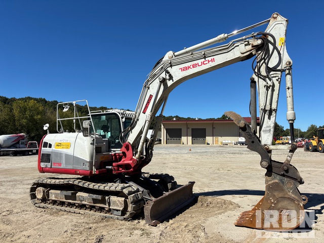 EXCAVADORA 2018 TAKEUCHI TB2150