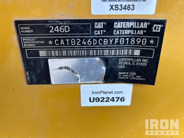 MINI CARGADOR SOBRE RUEDAS 2015 CATERPILLAR 246D