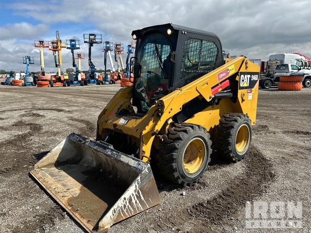MINI CARGADOR SOBRE RUEDAS 2015 CATERPILLAR 246D