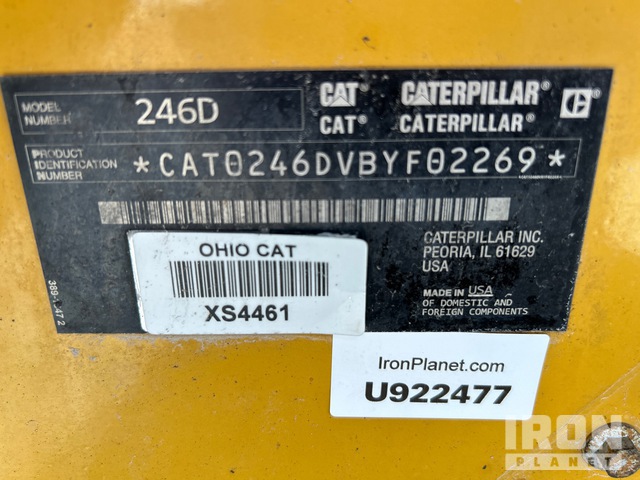 MINI CARGADOR SOBRE RUEDAS 2015 CATERPILLAR 246D
