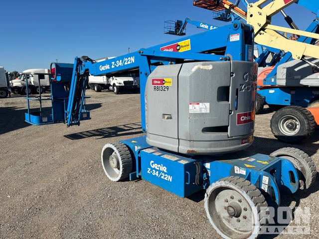 ELEVADOR ARTICULADO 2014 GENIE Z3422N