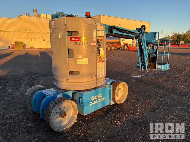 ELEVADOR ARTICULADO 2015 GENIE Z3020N