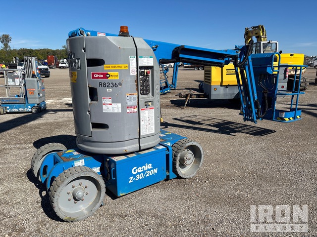 ELEVADOR ARTICULADO 2015 GENIE Z3020N