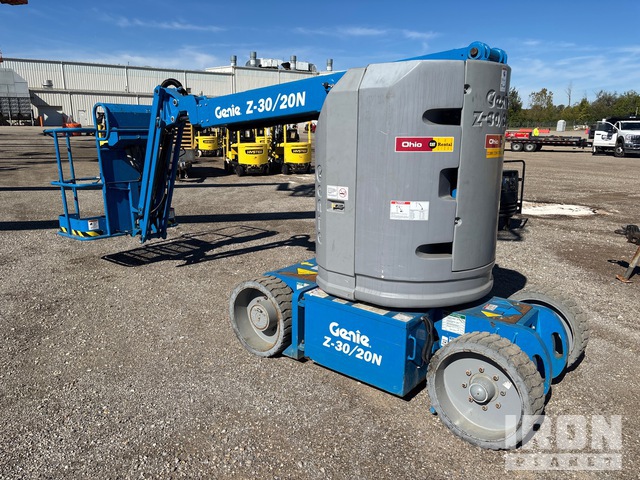 ELEVADOR ARTICULADO 2015 GENIE Z3020N