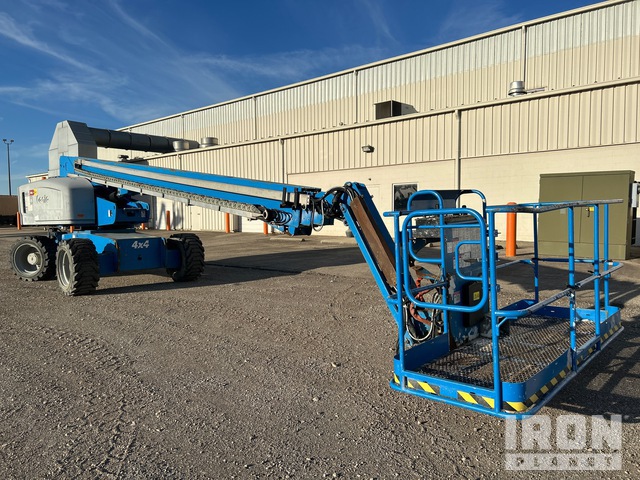 ELEVADOR TELESCóPICO 2015 GENIE 4WD S85