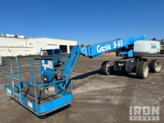 ELEVADOR TELESCóPICO 2015 GENIE 4WD S65