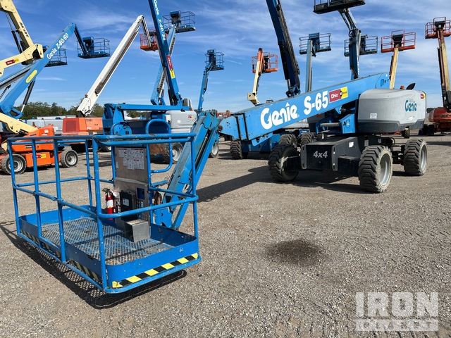 ELEVADOR TELESCóPICO 2015 GENIE 4WD S65