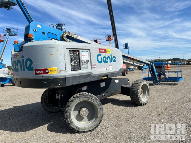 ELEVADOR TELESCóPICO 2015 GENIE 4WD S65