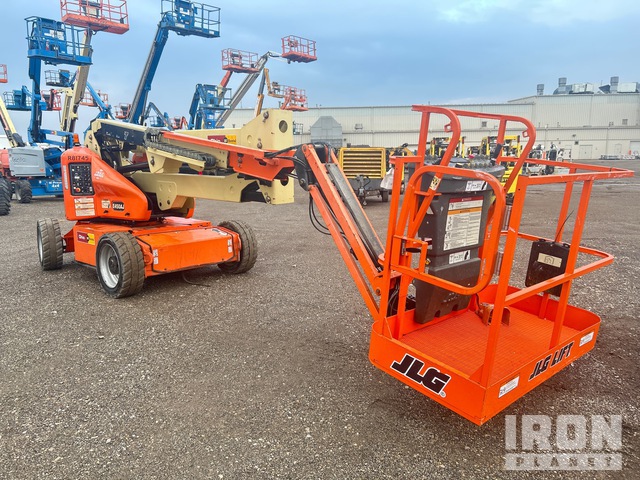 ELEVADOR ARTICULADO 2015 JLG E450AJ
