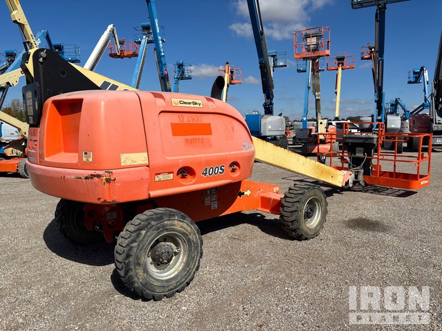 ELEVADOR TELESCóPICO 2015 JLG 4WD 400S