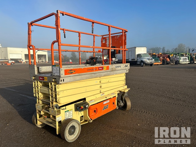 ELEVADOR TIJERA 2006 JLG 3246ES