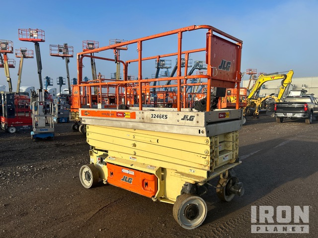 ELEVADOR TIJERA 2006 JLG 3246ES