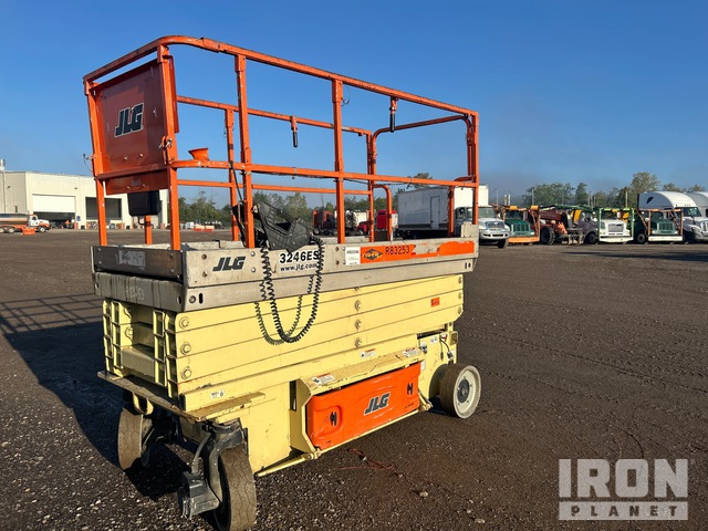 ELEVADOR TIJERA  2007 JLG 3246ES