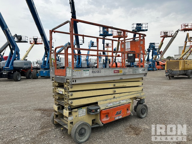 ELEVADOR TIJERA 2015 JLG 3246ES
