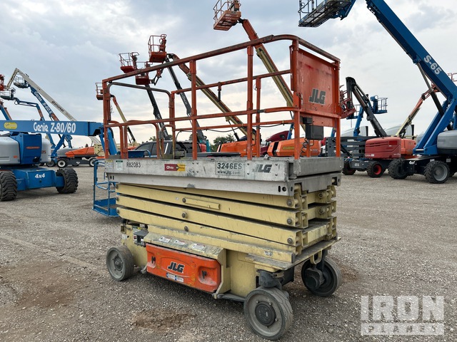 ELEVADOR TIJERA 2015 JLG 3246ES