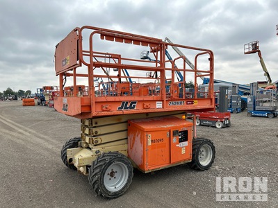 2015 JLG 260MRT Diesel 4x4 Scissor Lift