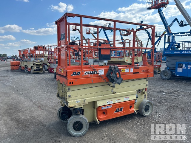 ELEVADOR TIJERA  2018 JLG 2032ES