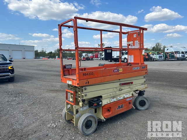 ELEVADOR TIJERA 2018 JLG 2032ES