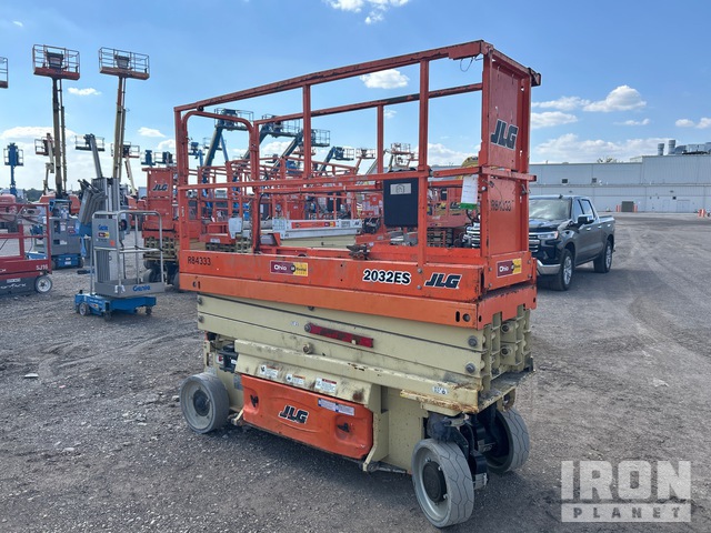 ELEVADOR TIJERA 2018 JLG 2032ES
