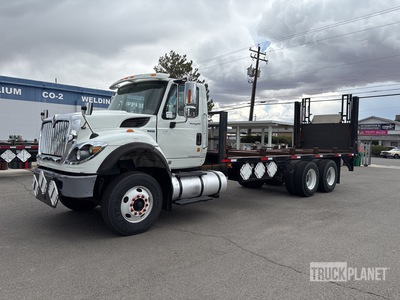2013 International 7400 WorkStar Cylinder Pallet 6x4 Flatbed Truck