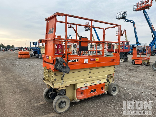 ELEVADOR TIJERA  2018 JLG 2032ES