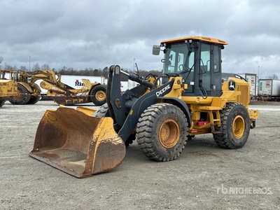2019 John Deere 524L Wheel Loader