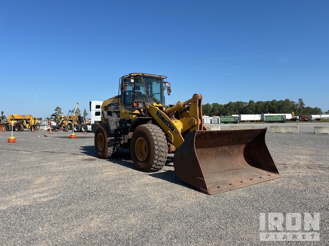 CARGADOR FRONTAL 2021 KOMATSU WA3208