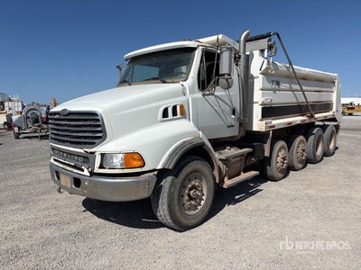 2005 Sterling LT9500 10x4 Camion à benne quatre essieux