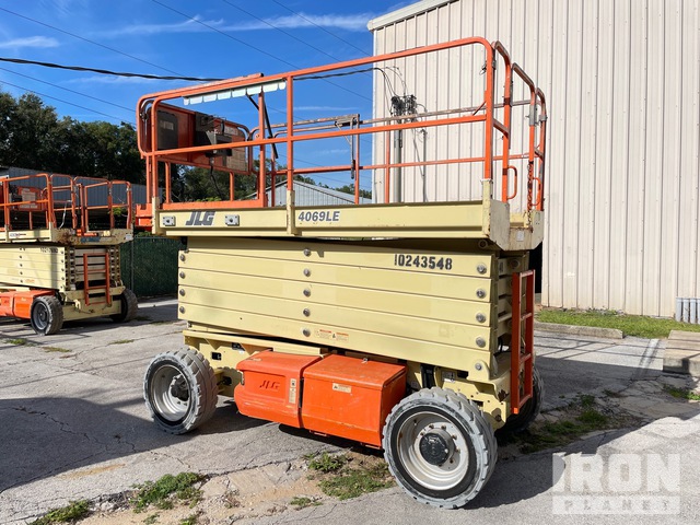 ELEVADOR TIJERA 2014 JLG 4069LE