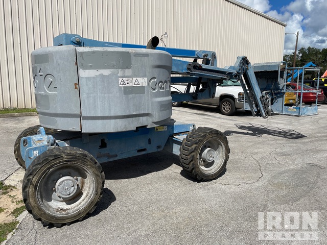 ELEVADOR ARTICULADO 2014 GENIE 4WD Z4525J