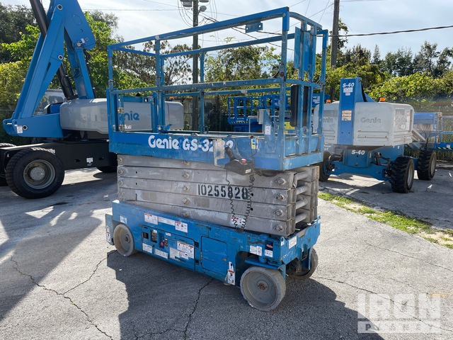 ELEVADOR TIJERA 2014 GENIE GS3232