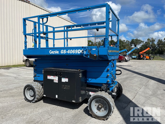 ELEVADOR TIJERA 2022 GENIE GS4069DC