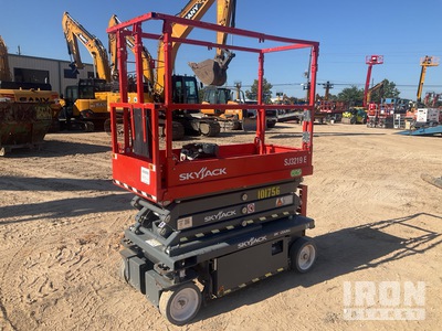 2024 Skyjack SJ3219 E Electric Scissor Lift