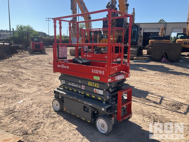 ELEVADOR TIJERA 2024 SKYJACK SJ3219E