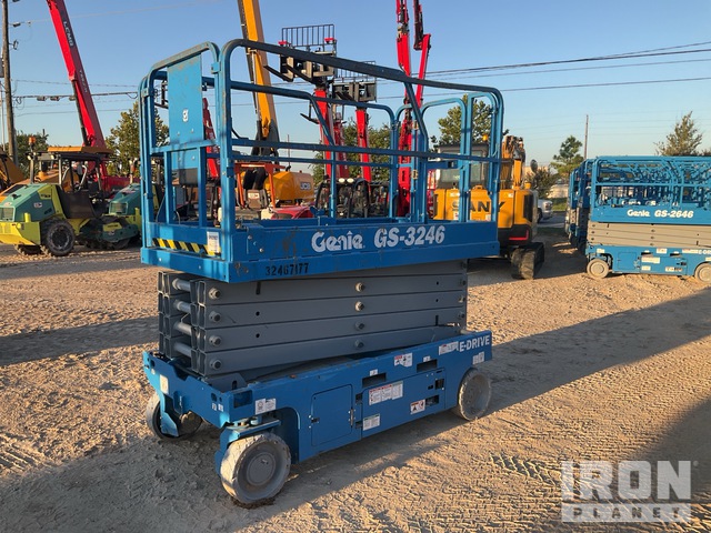 ELEVADOR TIJERA 2024 GENIE GS3246