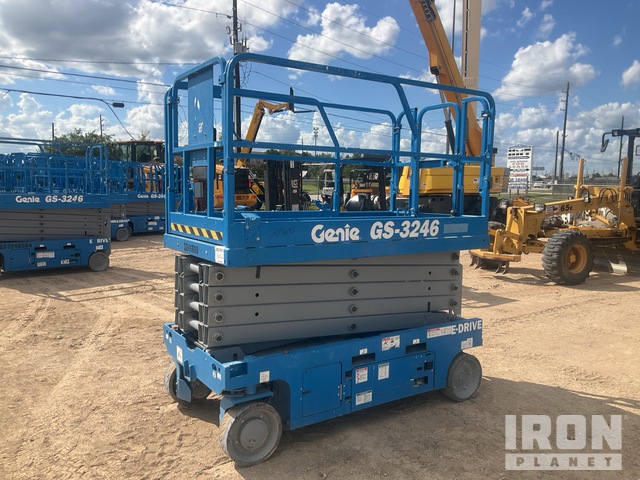 ELEVADOR TIJERA 2023 GENIE GS3246