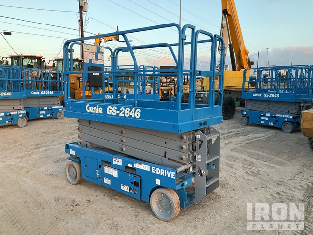 ELEVADOR TIJERA 2023 GENIE GS2646
