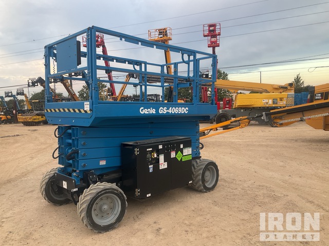 ELEVADOR TIJERA 2022 GENIE GS4069DC