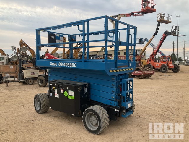 ELEVADOR TIJERA 2022 GENIE GS4069DC